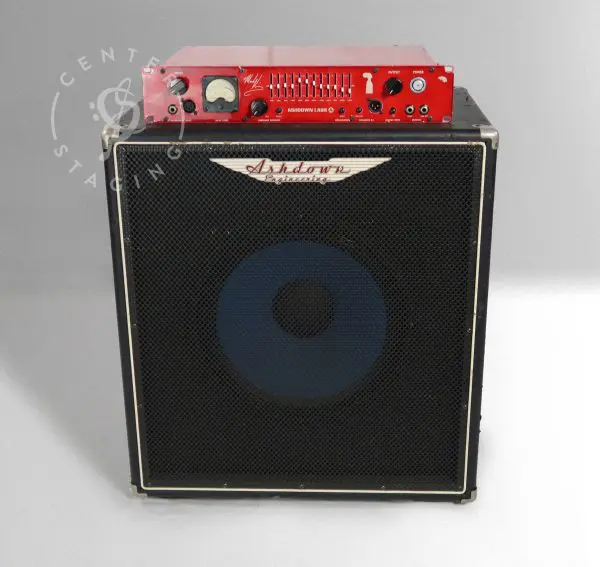 Ashdown Mark King with Black1x15 Red Bass Rig