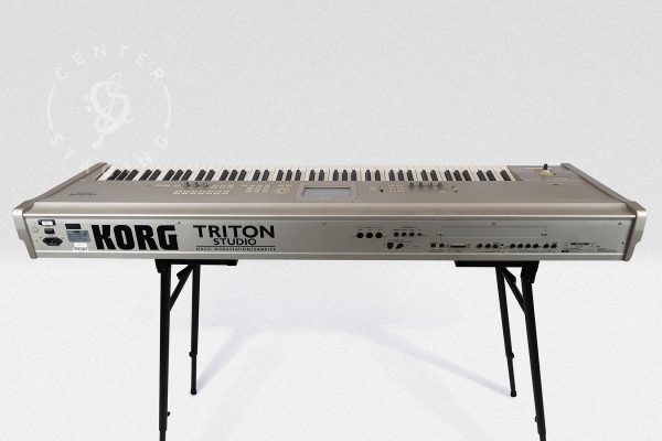 Korg Triton Studio 88 Silver Keyboard
