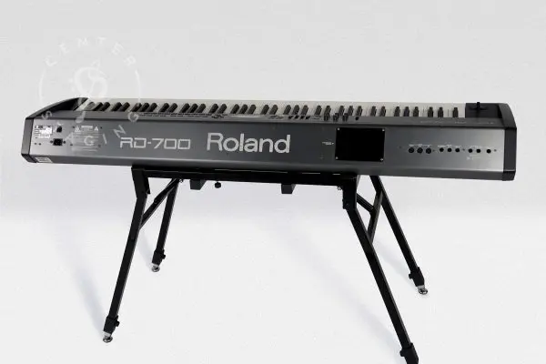 Roland RD-700 Stage Piano Black