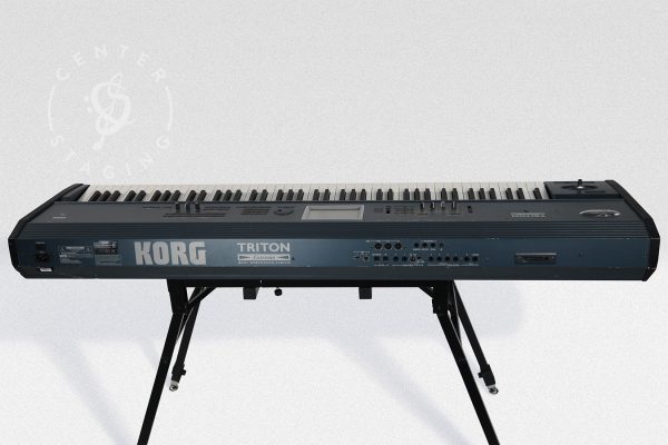 KORG Triton Extreme 88 Blue Keyboard
