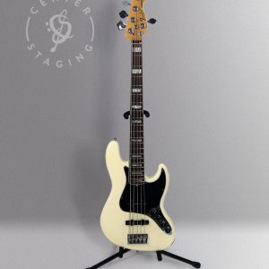 Fender 5-String DLX Jazz White Electric Bass