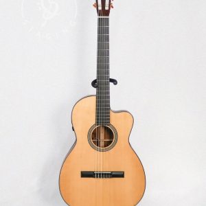Martin 000C Nylon String Natural Acoustic Guitar