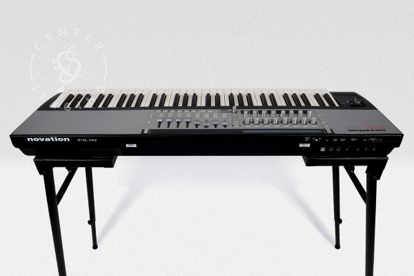 Novation SL61 Midi Controller Black