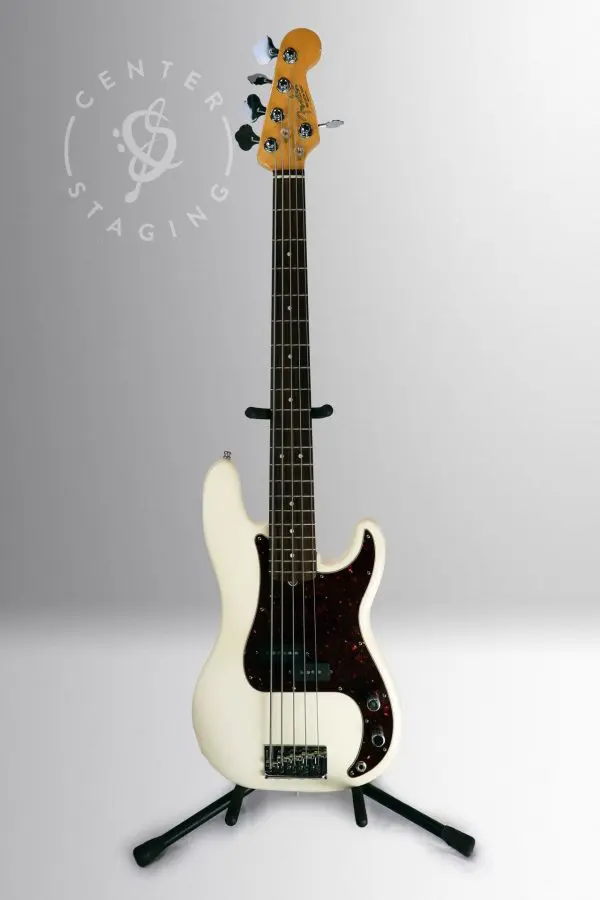 Fender 5-String Precision White Electric Bass