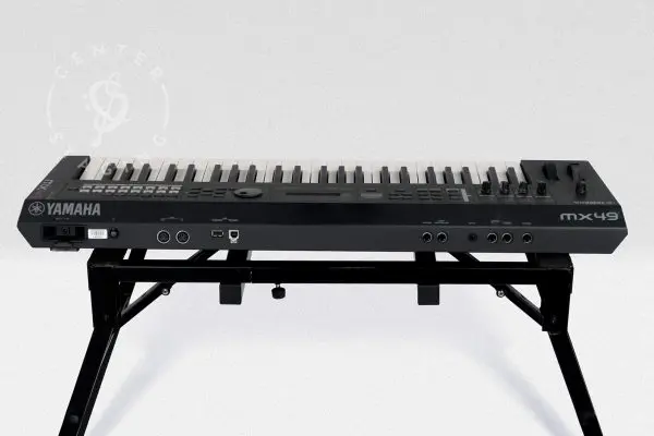 Yamaha MX49 Midi Controller Black