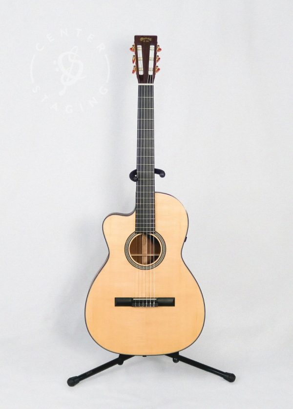 Martin 000C Nylon String (Lefty) Natural Acoustic Guitar