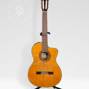 Takamine TC132SC Nylon Natural Acoustic Guitar