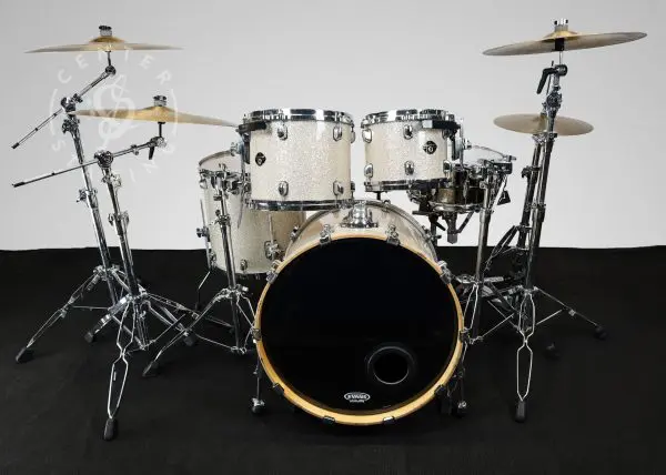Tama Star Classic Champagne Champagne Sparkle Drum Kit