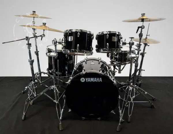 Yamaha Black Drum Kit
