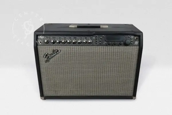 Fender Cybertwin Comb Amplifier Black Guitar Amplifier