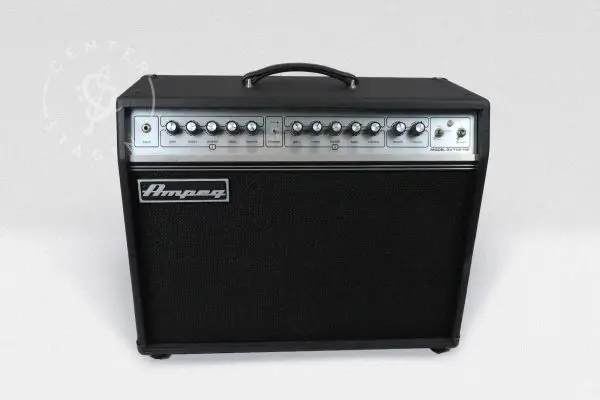 Ampeg GVT52-112 Guitar Combo Black Guitar Amplifier