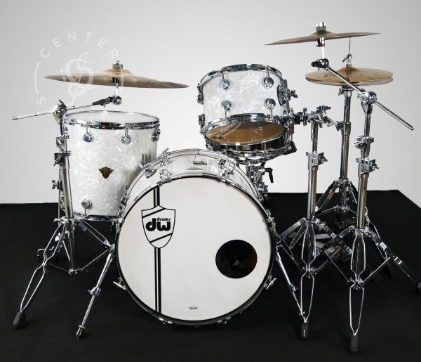 DW White Marine Pearl Classics Kit