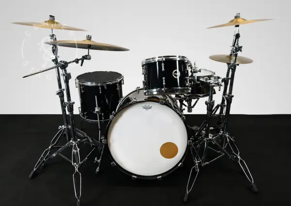 Crush Black Kit