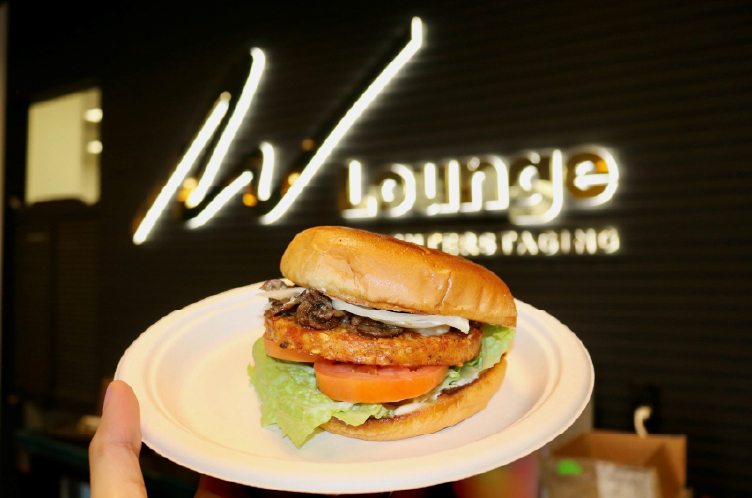 On-Site Catering? We got you! 2 W Lounge 2 Blog Cover
