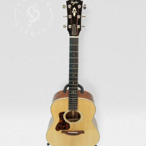 Taylor 517e Gold Label Lefty Acoustic - Natural